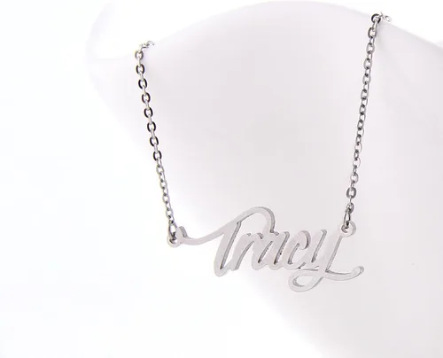 Vista 3 de HUAN XUN - Collar con nombre personalizado en plata dorada
