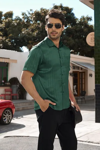 Vista 2 de COOFANDY Camisas de vestir de seda de manga corta para hombre, camisas casuales de satén con botones con bolsillo, fiesta, graduación, boda