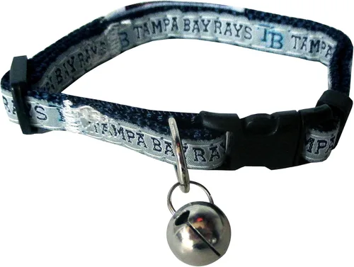 Vista 19 de Pets First MLB CAT Collar Atlanta Braves Satin Cat Collar de equipo de béisbol para perros y gatos. Un collar de gato brillante y colorido