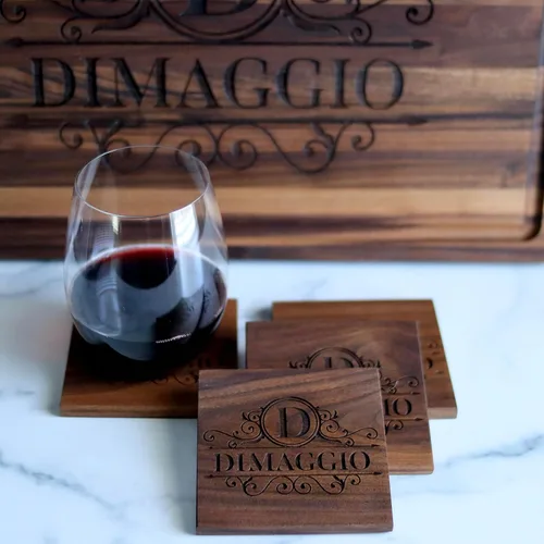 Vista 7 de Handmade Personalized Wood Engraved Cutting Board, Perfect Gift for Weddings, Anniversaries, and Housewarmings-Choose From Walnut, Maple, or Cherry.