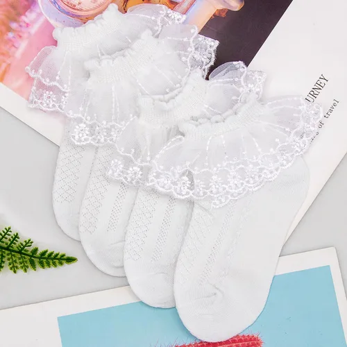 Vista 6 de Looching 45 pares de calcetines de encaje con volantes para bebé y niña, con ojales, color blanco, de princesa, de algodón, lindos calcetines