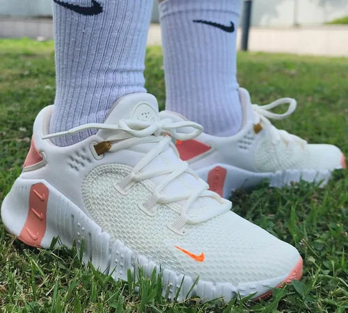 Vista 9 de Nike - Tenis de gimnasia para mujer