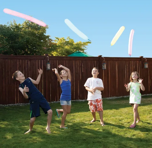 Vista 6 de Toysmith - ¡Neato! Globos tipo cohete, juguete Oval Inflatable Launchers, Sky Race Play, Kids Activity, Favor Refills, Group Games, Bright