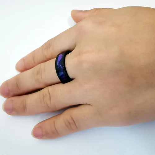 Vista 4 de XAHH Anillos para parejas para él y ella, chapado en oro negro, anillo de boda de promesa para mujer, circonita cúbica púrpura, circonita cúbica