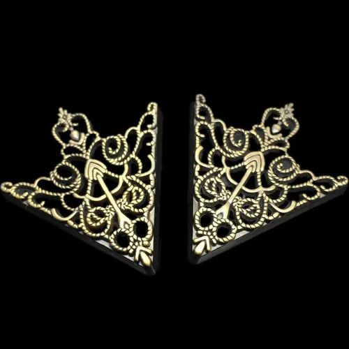 Vista 4 de 2 pares broches accesorios palacio retro patrón hueco camisa collar broche hebilla ángulo triángulo