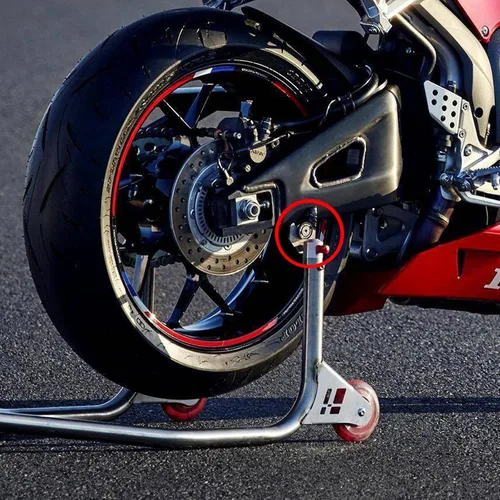 Vista 3 de Universale M10 x 1.25 Motocicleta Swing Arm Slider Carretes Soporte para Ninja 250 400 650R Z750 Z1000SX CFMOTO 450NK 450SS 450SR 450MT 800MT Duke