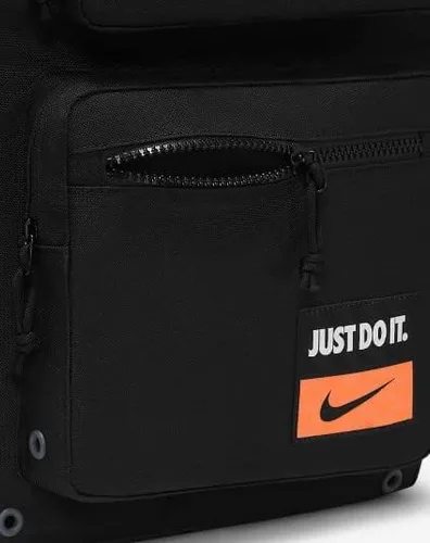 Vista 6 de Nike Mochila de entrenamiento de velocidad unisex 27 litros negronaranja NegroAnaranjado talla única Mochila unisex de entrenamiento de velocidad