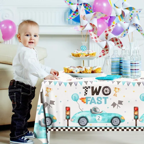 Vista 6 de GREHUMOR 3 manteles de cumpleaños de auto de carreras rápidas para niños, banderas azules a cuadros, cubierta de mesa de volante de carreras, mantel