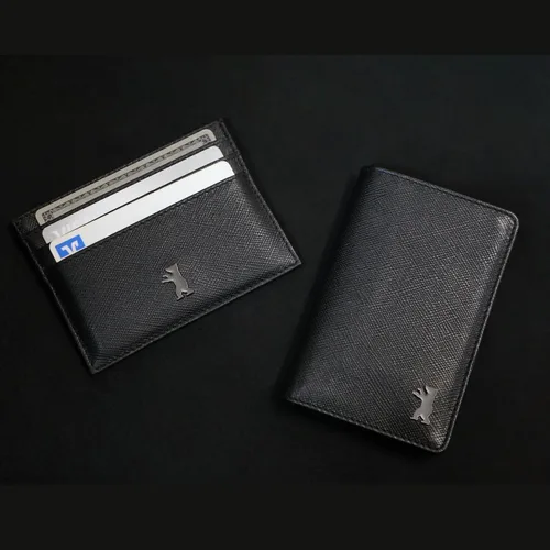 Vista 3 de BERLINER BAGS Funda de piel prémium para tarjetas, tarjetero con bloqueo RFID para hombres y mujeres, Negro -, Minimalista