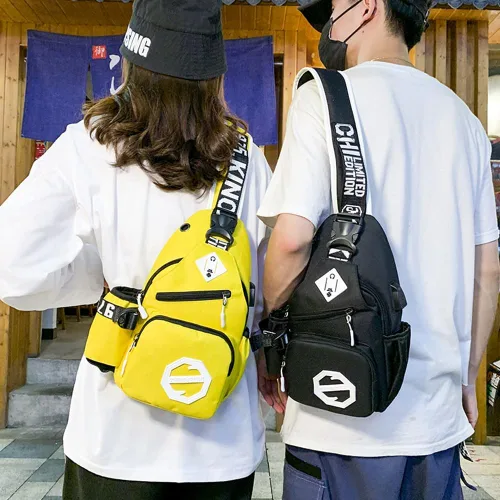 Vista 7 de CUSALBOY Mochila del ocio de la mochila de un solo hombro de la manera con el agujero del auricular del puerto USB, mochila impresa