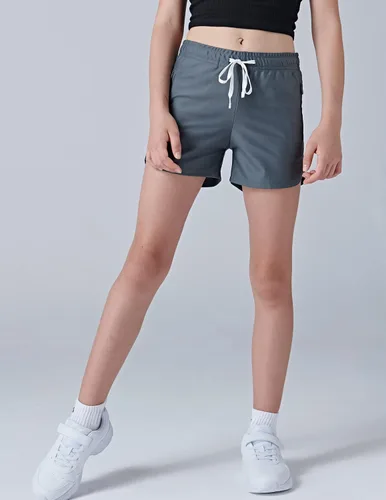 Vista 3 de Paquete de 4 pantalones cortos deportivos para niñas de 3 pulgadas, pantalones cortos de fútbol para niñas, ropa deportiva con bolsillos