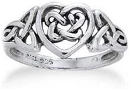 Vista 2 de Anillo de corazón con nudo de trinidad celta de plata de ley (tamaños 3, 4, 5, 6, 7, 8, 9, 10, 11, 12, 13, 14, 15)