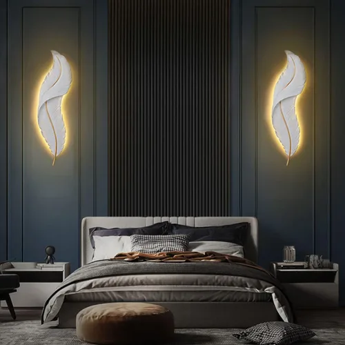 Vista 3 de Lámpara de pared moderna para dormitorio, lámpara de pared LED con diseño de plumas blancas elegante, luz de cuento de hadas, luces de pared de lujo