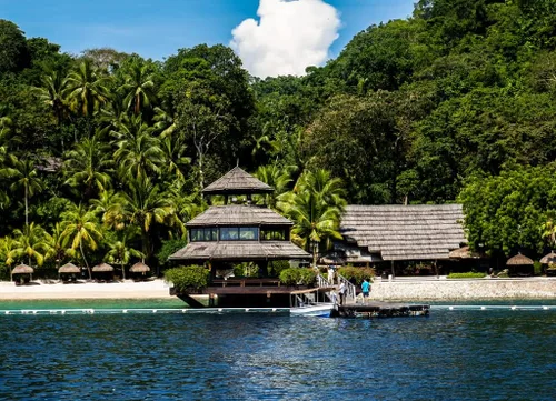 Vista 2 de Noah Jigsaw Puzzle Pearl Farm Beach Resort, Island Garden City of Samal en Davao Del Norte, Filipinas, 1000 piezas