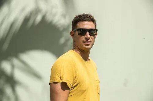 Vista 2 de Suncloud A-Team - Gafas de sol polarizadas – 100% protección UV – Ajuste cómodo, diseño moderno – para hombres y mujeres