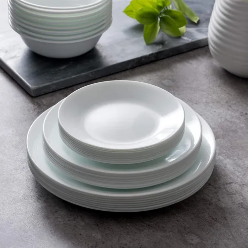 Vista 3 de Corelle Vitrelle - Juego de 8 platos para ensalada y aperitivos de 6.75 pulgadas, vidrio de triple capa y resistente a las astillas, platos redondos