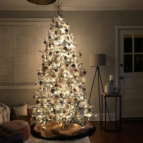 Vista 3 de Fraser Hill Farm Pine Valley - Árbol de Navidad con efecto nevado, 6.5 pies de alto, árbol de Navidad nevado con conexión fácil, luces inteligentes