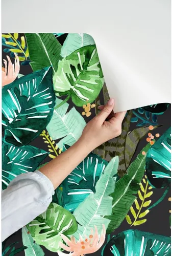 Vista 3 de Spoonflower Papel tapiz para despegar y pegar, hojas oscuras tropicales, hojas de plátano, selva, palma, verde, papel tapiz extraíble personalizado