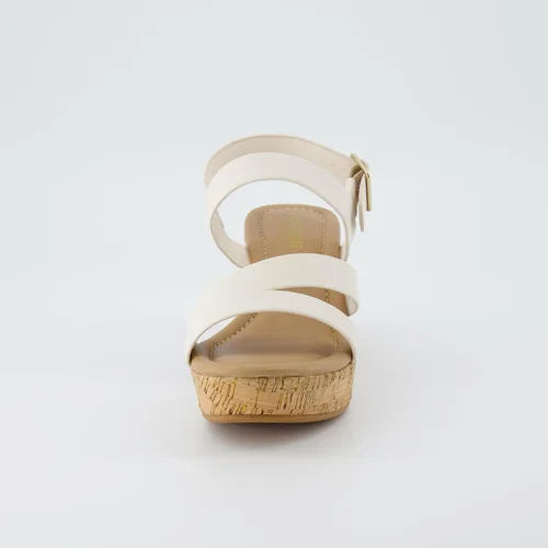 Vista 3 de CUSHIONAIRE Sandalia Russ de cuña de corcho para mujer + espuma viscoelástica, anchos disponibles