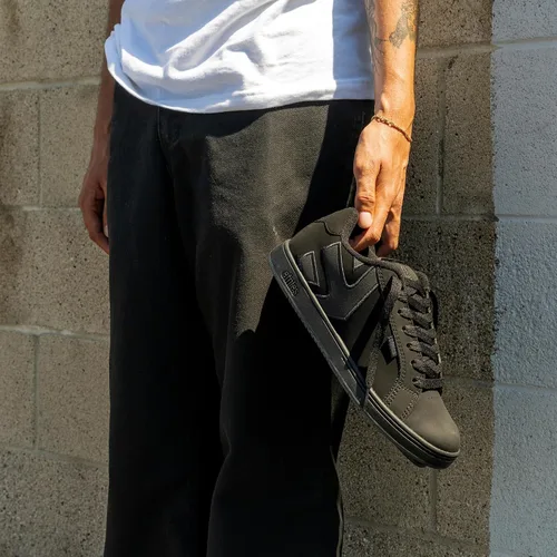 Vista 2 de Etnies Fader 1.5 con cordones para hombre Negro lavado