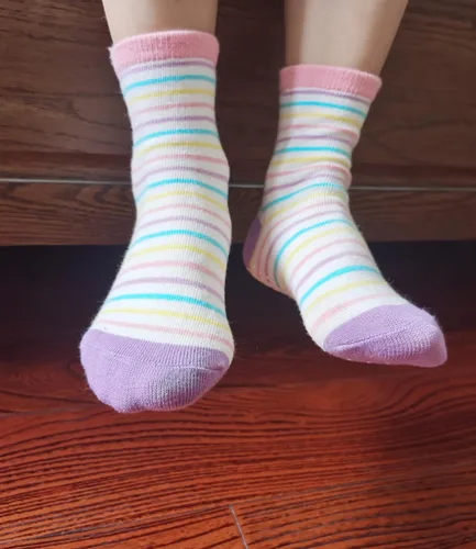 Vista 4 de SMIDLRG Calcetines tobilleros con agarre para niños y niñas 1-33-55-7T