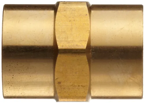 Vista 2 de Acoplamiento de latón de Anderson Metals, 1/2" x 1/2" FNPT Acoplamiento de latón une dos tubos roscados NPT hembra de 1/2 pulgada en una carrera