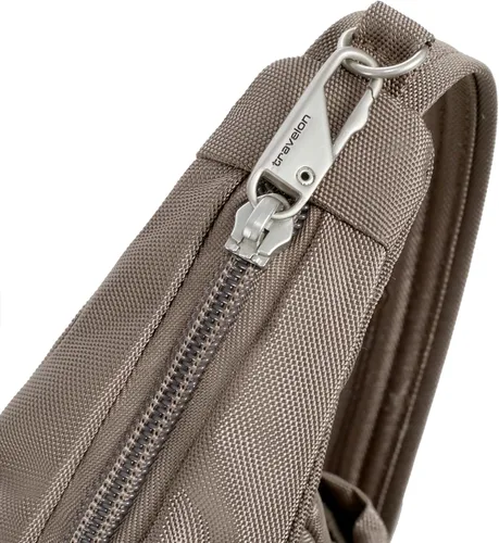 Vista 16 de Travelon Anti-Theft Classic Messenger Bag