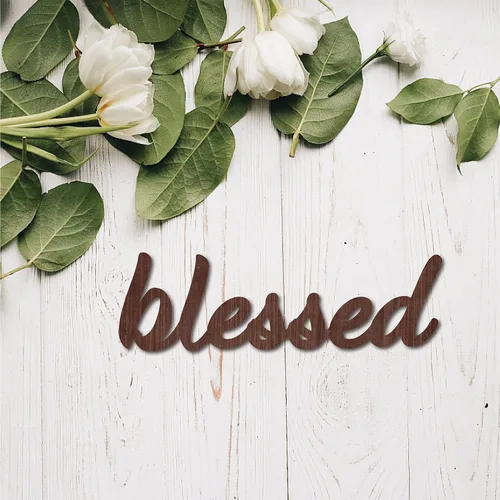 Vista 5 de CREATCABIN Letrero recortado de madera con texto en inglés "Blessed", decoración artística de madera para decoración de pared de casa de campo