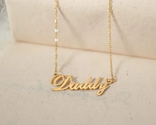 Vista 2 de Collares con nombre personalizado, chapados en oro de 18 quilates, lindo dije de corazón de amor para mujeres y niñas, regalo de Navidad, Metal