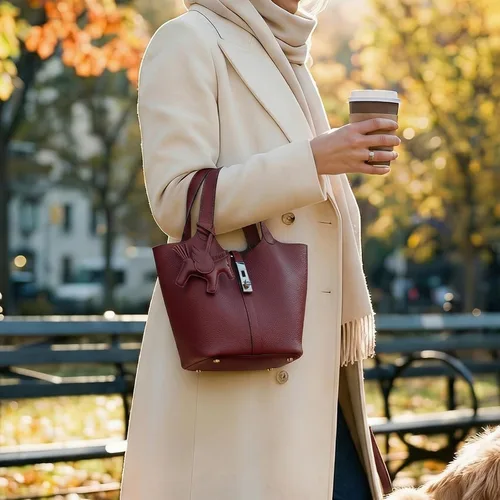 Vista 2 de Bolso de mano para mujer, de piel vegana, bolso de mano con asa superior, bolso de hombro con bolso pequeño desmontable