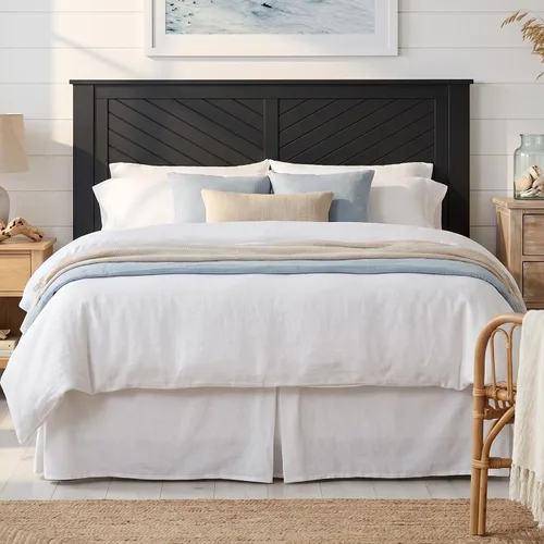 Vista 23 de ComfIQ Serene - Cabecera de madera de álamo tamaño completo en negro, panel de granja moderno con ranurado en chevron, estilo costero casual, fácil