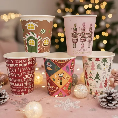 Vista 7 de Gerrii 150 Piezas Vasos de Papel Desechables de Navidad de 9 oz Vasos de Papel de Chocolate Caliente Cacao Vasos para Bebidas de Invierno 5 Diseños