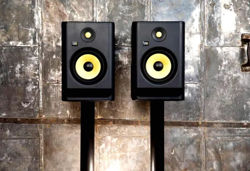 Vista 8 de KRK ROKIT7G4 KRK 7" POWERED MONITOR, Negro