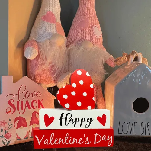 Vista 4 de Letrero de madera para el día de San Valentín, decoración de mesa de corazón para bandejas escalonadas, estante de café, barra de madera, decoración