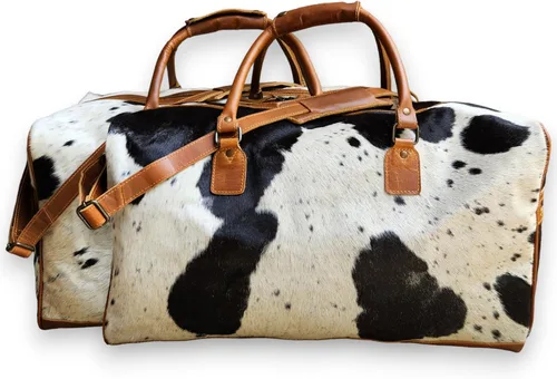 Vista 10 de Ranch Junkie Highlands Large Genuine Cowhide Weekender Cowhide Duffel