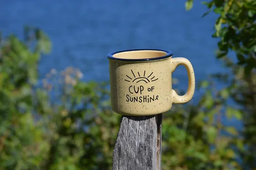 Vista 6 de Cup Of Sunshine - Taza de café de cerámica para fogata – Taza de regalo de fogata para campista feliz – Mochilero al aire libre Mountain Camper