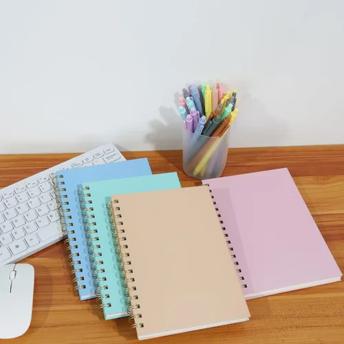 Vista 8 de Paquete de 4 cuadernos en espiral de tapa dura de 5.7 x 8.5 pulgadas, 80 hojas/160 páginas, cuaderno rayado universitario, papel grueso de 100 GSM