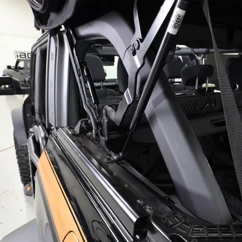 Vista 3 de IAG I-Line - Cubiertas protectoras de barra antivuelco en D para Ford Bronco de 4 puertas solo 2021 2022 (2023-24 requiere modificación)