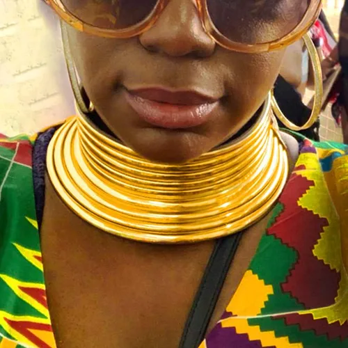Vista 4 de Fstrend Gargantilla nacional africana de cuero dorado grueso punk collar gótico para mujer