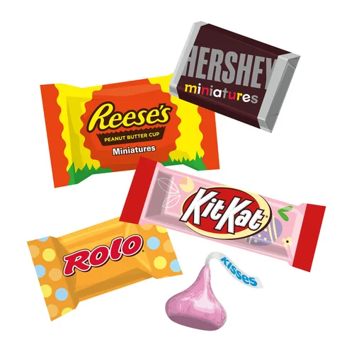 Vista 3 de HERSHEY's Surtido de chocolates, cesta de Pascua, dulces de Pascua, bolsa variada, 32.76 oz (130 piezas)