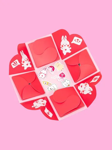 Vista 3 de Joyero Caja misteriosa para adultos y adolescentes de 4 accesorios acrílicos Caja con dos pares de aretes Preppy, colgante genial, pin Kawaii