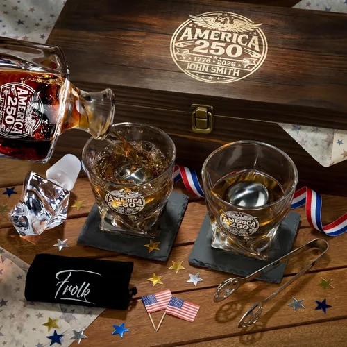 Vista 5 de Juego de decantador de whisky trenzado personalizado para el 250 aniversario, regalo de independencia de Estados Unidos 250 para hombres, nombre