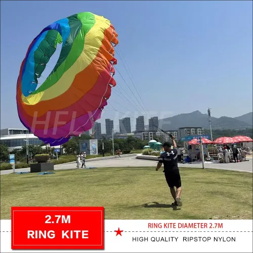 Vista 4 de HFLY - Cometa inflable suave de 8.9 ft para adultos, anillo de nailon, línea de cometa, colgante de lavandería