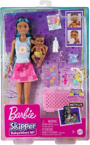 Vista 6 de Barbie Skipper Babysitters, Inc. Set de juego de cuna con muñeca, muñeca bebé con ojos dormidos, muebles y accesorios