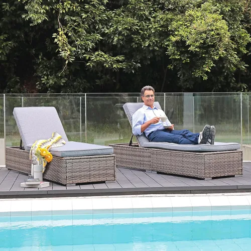 Vista 2 de Patiorama Tumbona para patio al aire libre, elegante silla tumbona reclinable ajustable de ratán para piscina con cojín, mimbre de polietileno gris