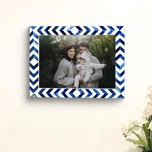 Vista 5 de Handicrafts Home Marco de fotos de mosaico chevron – Marco de fotos hecho a mano con incrustaciones de hueso de 4 por 6 para decoración de mesa