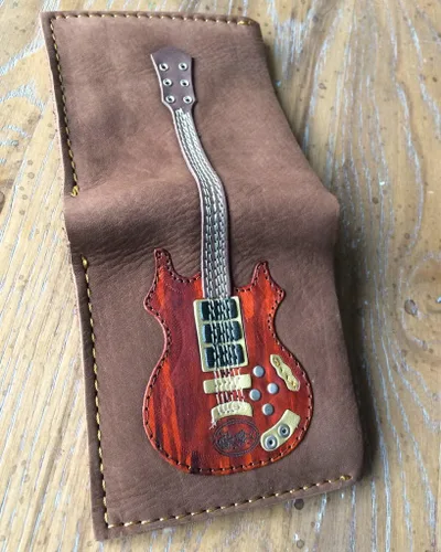 Vista 4 de AXE HEAVEN GW-010 Cartera de guitarra eléctrica hecha a mano de cuero