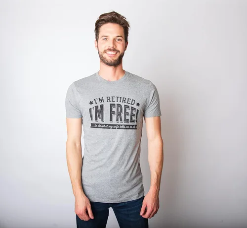 Vista 3 de Camiseta divertida de jubilación con texto en inglés Im Retired Im Free to Do What My Wife Tells Me