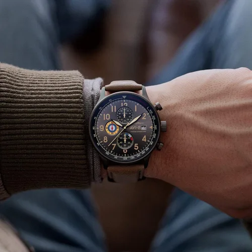 Vista 7 de Reloj analógicoAV-4011Hawker Hurricane, con mecanismo de cuarzo japonés, con correa de piel, de AVI-8