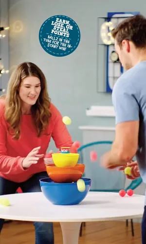 Vista 5 de Little Kids Ballz'n El juego de disparos de trucos de pelota de pong de ritmo rápido para adultos Tipsy y familia, diversión nocturna en el suelo